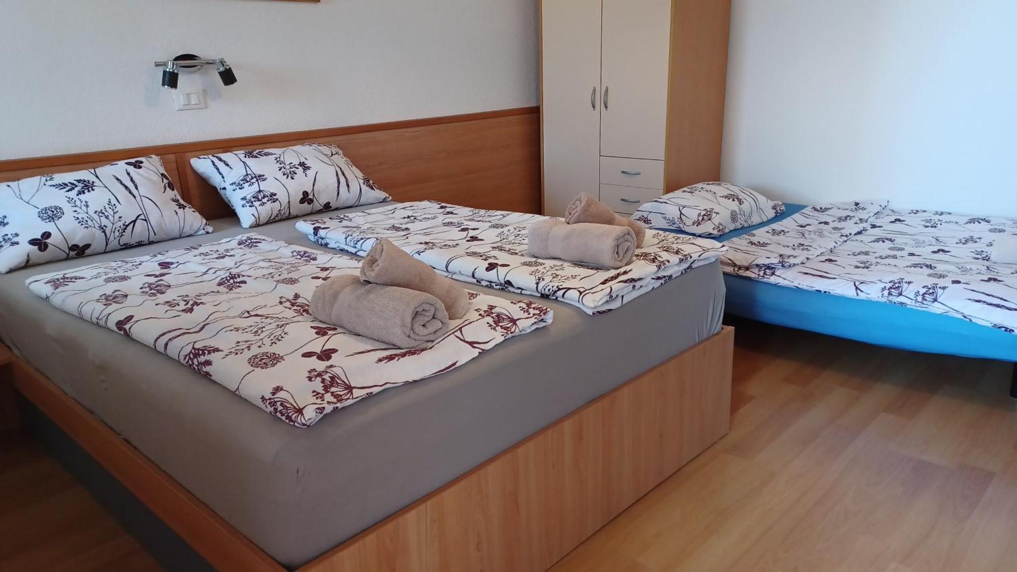Apartments Villa Adamovic Umag Quarto foto
