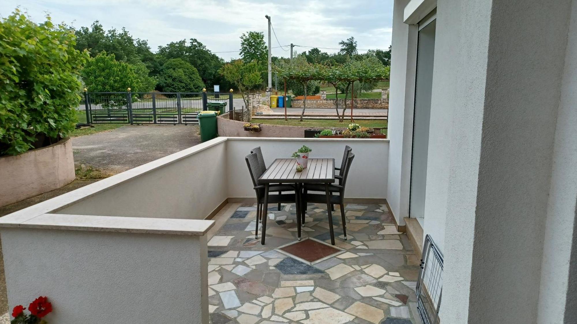Apartments Villa Adamovic Umag Quarto foto